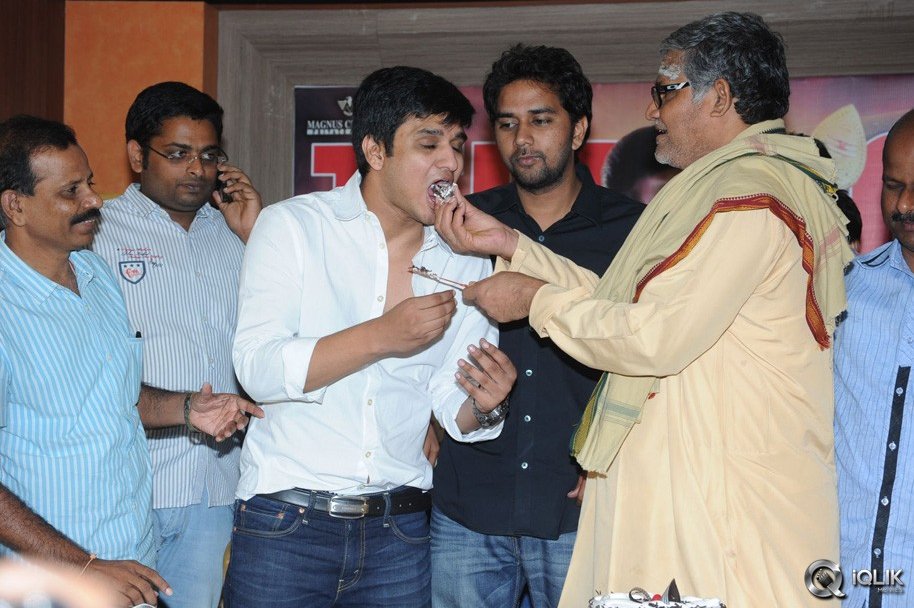Karthikeya-Movie-Success-Meet